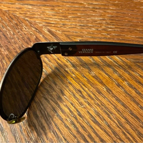 Beautiful Brown Copper Frame Gianni Versace Vintage Sunglasses! - Picture 6 of 16